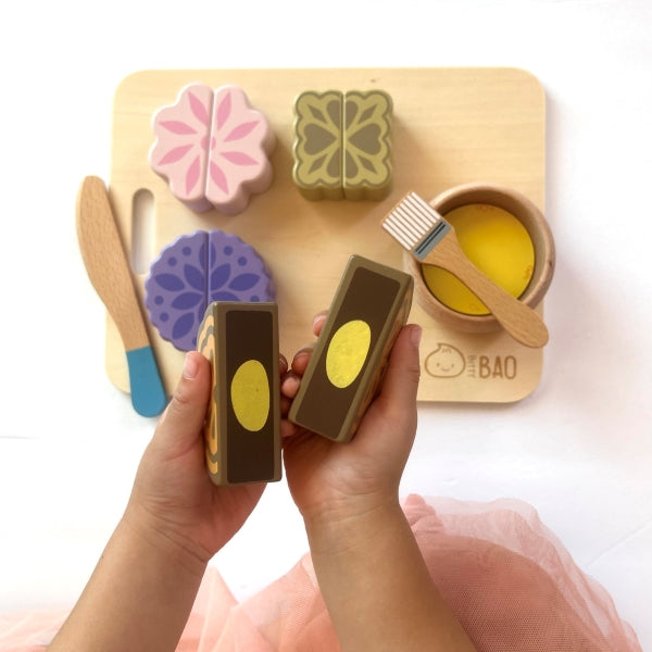 Wooden Toy Bao Mooncake Set